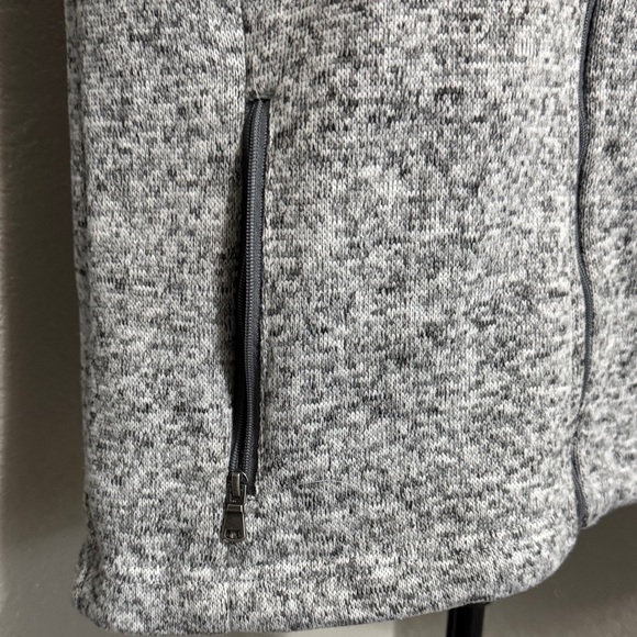 Gray UN Nevada Reno Wolfpack Full-Zip Sweatshirt - Picture 5 of 8